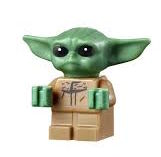 figurine baby yoda