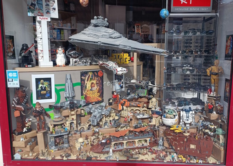 star wars vitrine gauche