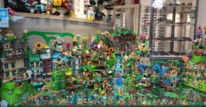 vitrine printemps 2025